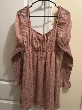 Promesa Dusty Pink Paisley Mini Dress